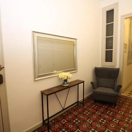 Alojamiento Roger Bed & Breakfast Barcelona Exterior photo